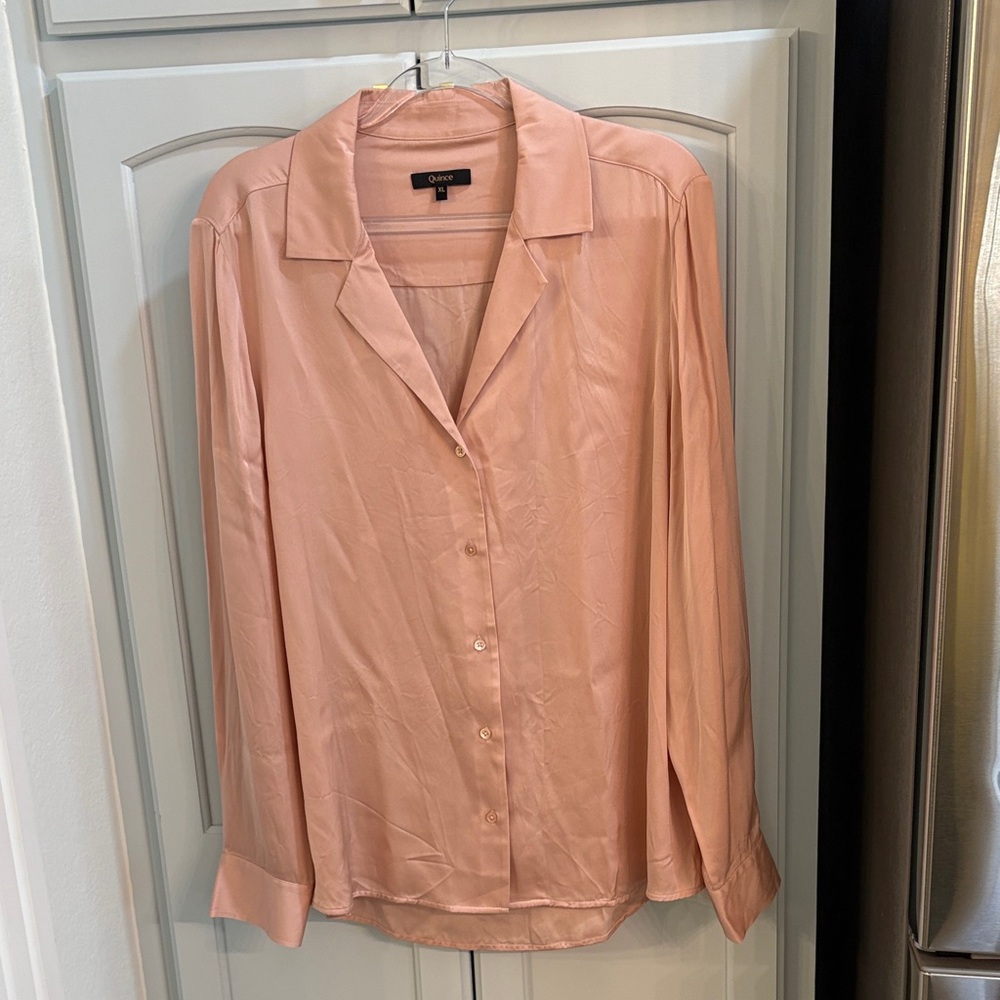 Quince Silk Button-Down Blouse in Pale Peach